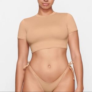 SKIMS SWIM T-SHIRT NWOT